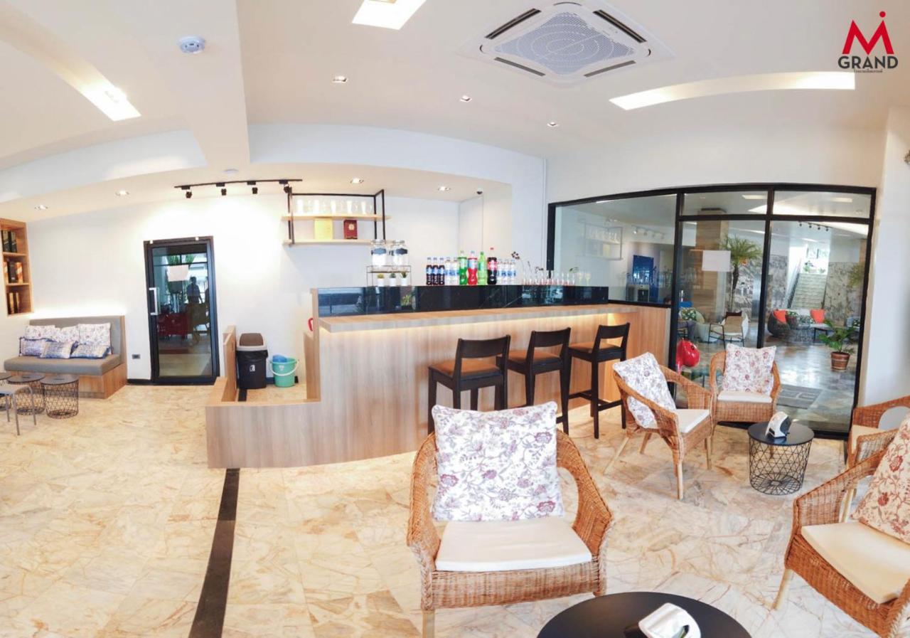 Mgrand Otel Roi Et Dış mekan fotoğraf